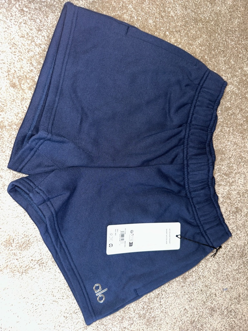 🆕 Navy Accolade Short 🆕